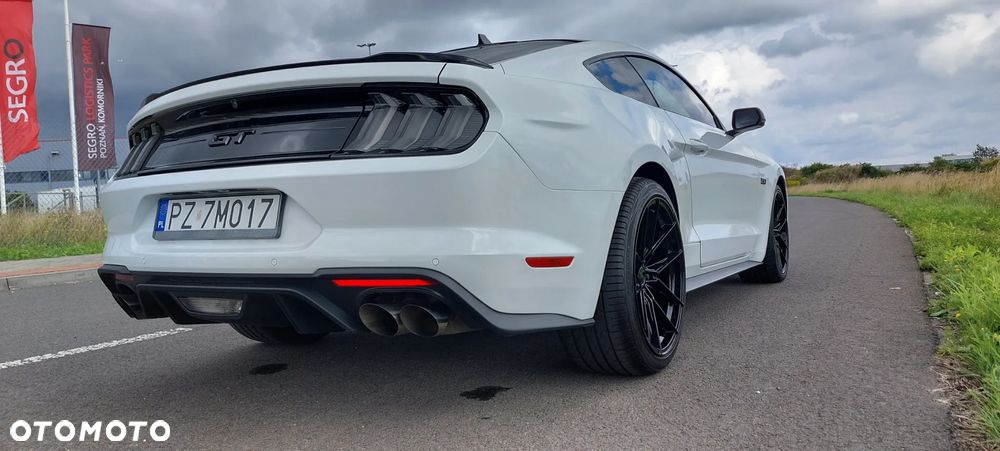 Ford Mustang - 10