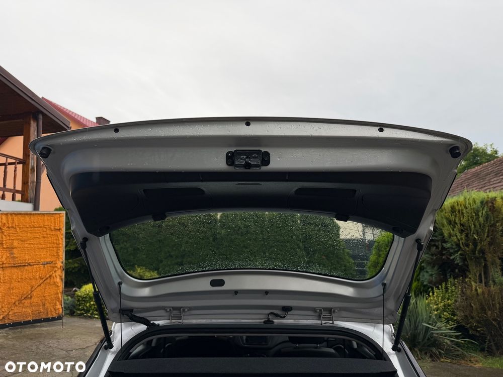 Hyundai i20 - 37