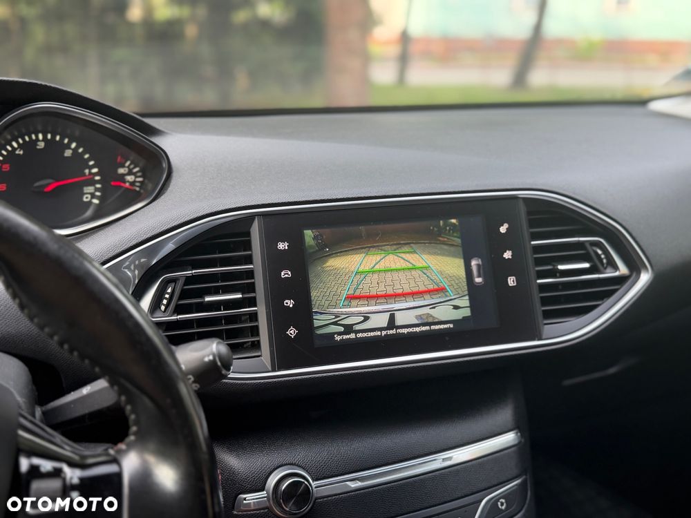 Peugeot 308 BlueHDi 150 Stop & Start Allure - 9