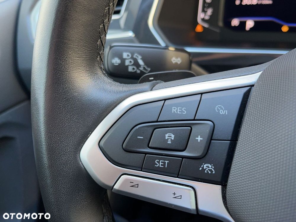 Volkswagen Tiguan - 35