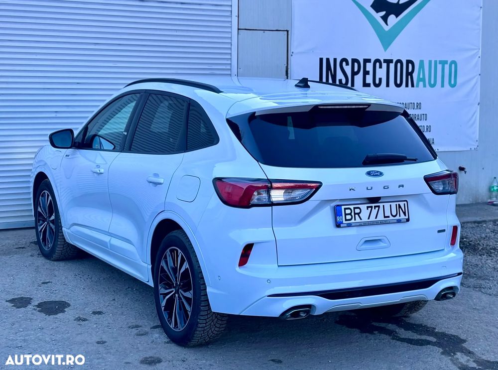 Ford Kuga ver-2-5-duratec-phev-st-line-x - 10