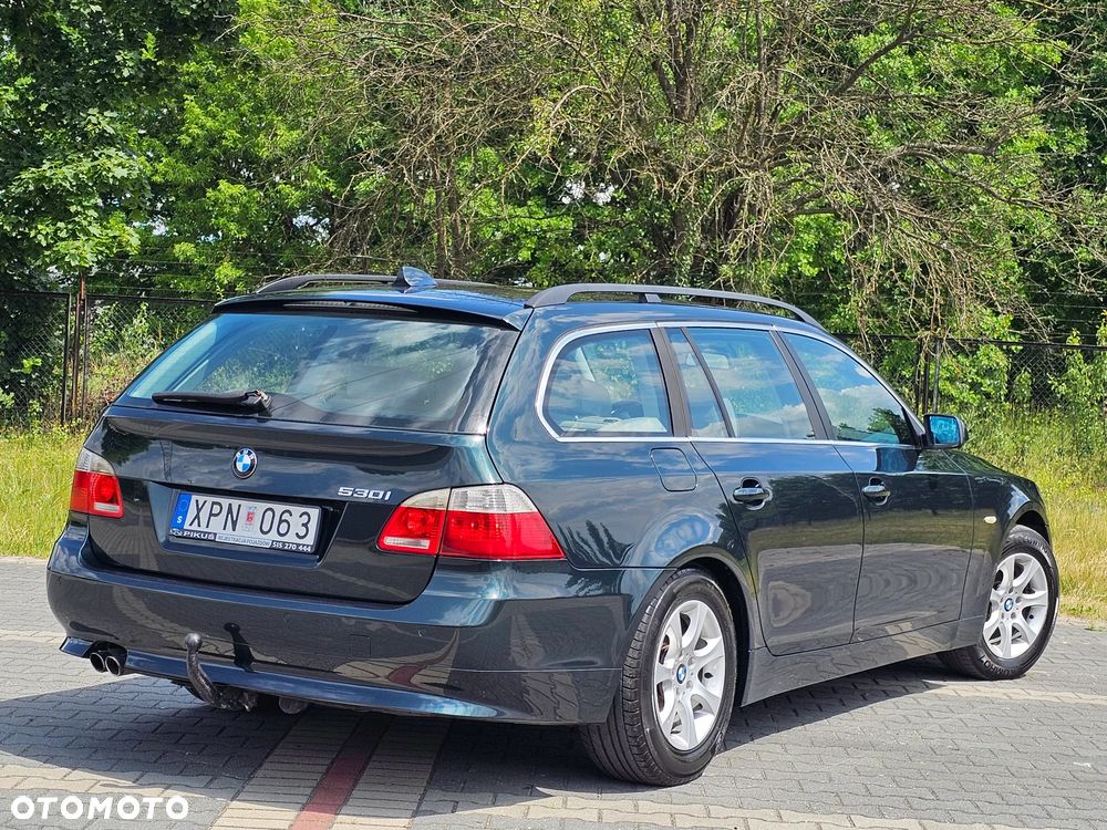 BMW Seria 5 530i - 11