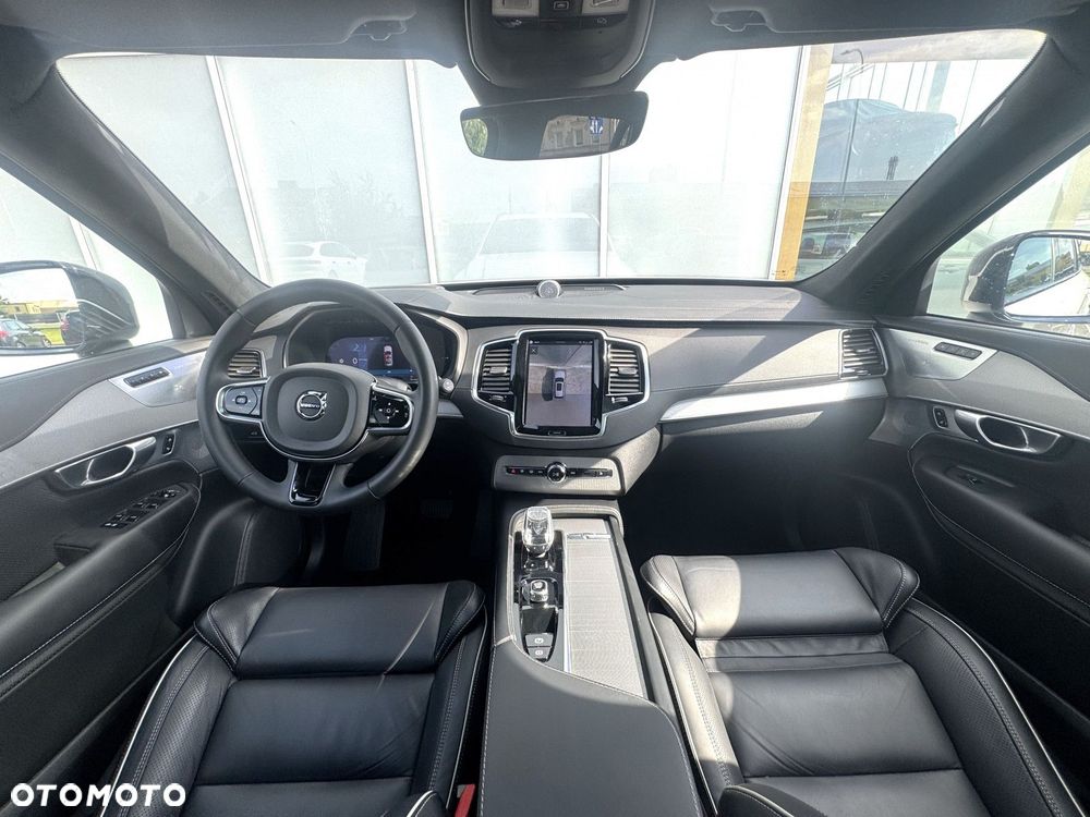 Volvo XC 90 - 23