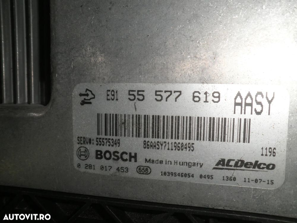 ECU / calculator motor Opel Insignia 2.0 CDTI 55577619 0281017453 - 3