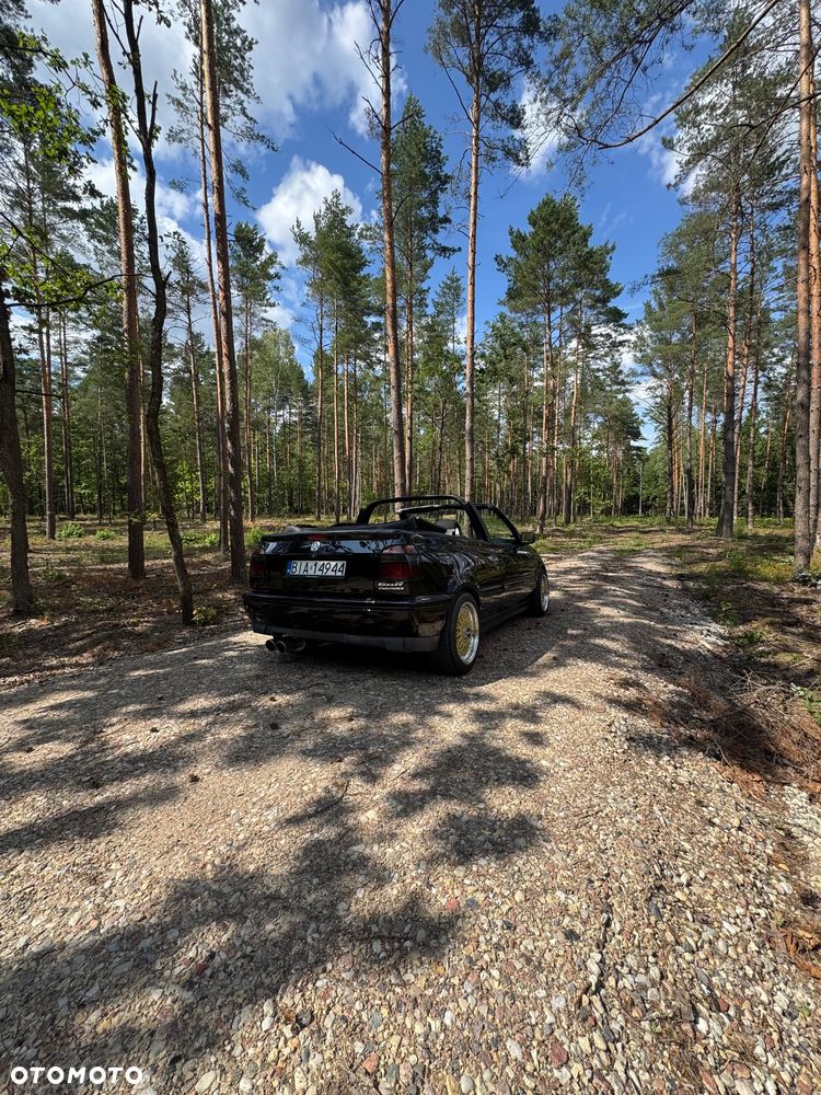 Volkswagen Golf 1.8 CL - 17