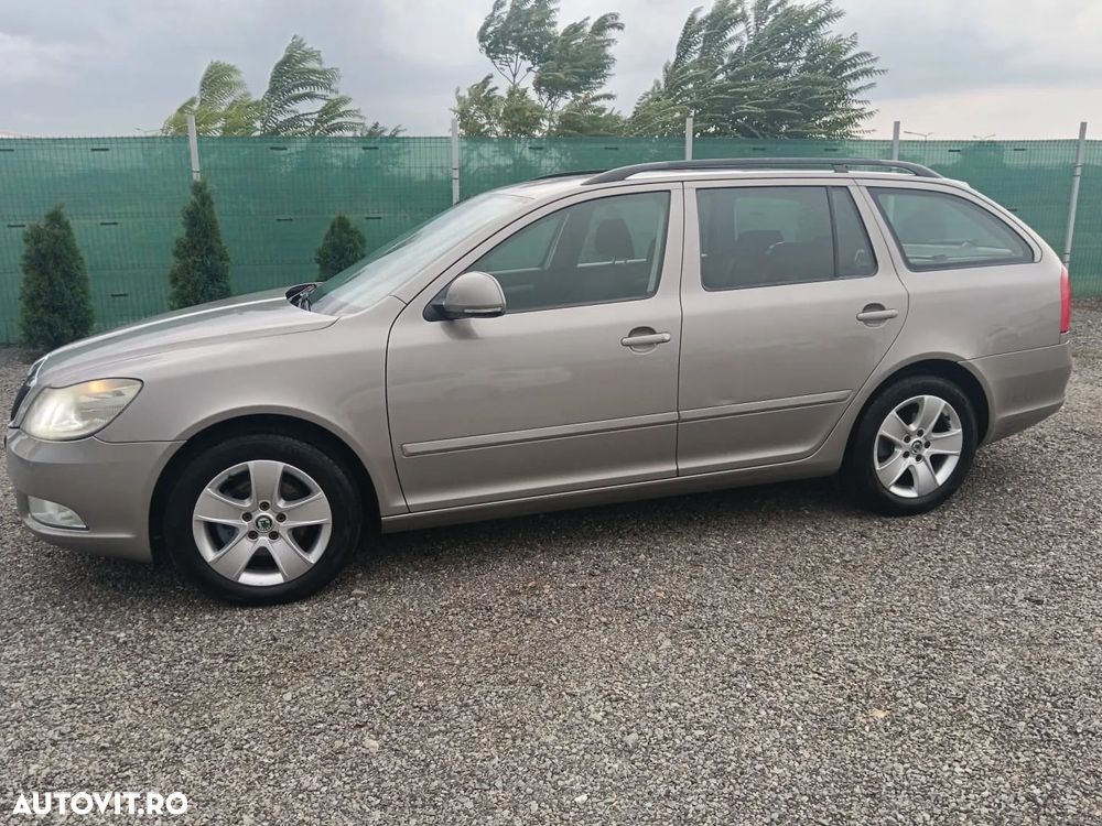Skoda Octavia 2.0 TDI DPF Ambition - 14