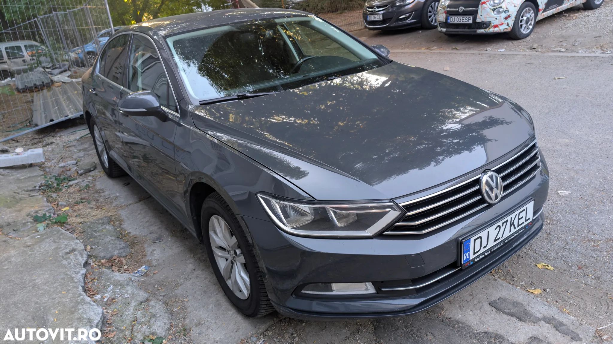 Volkswagen Passat Variant 2.0 TDI DSG Comfortline - 1
