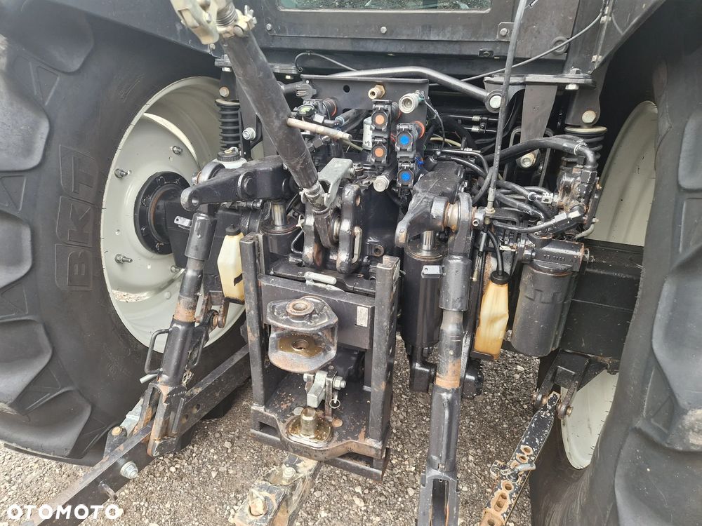 Valtra T131 HiTech - 28
