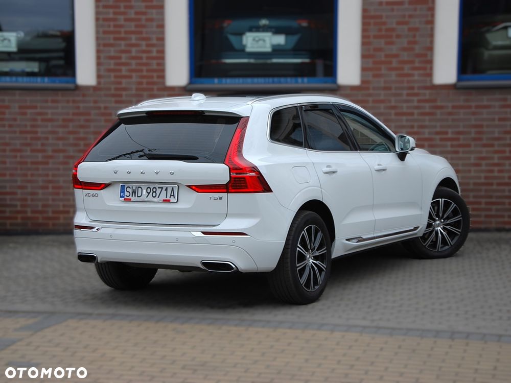 Volvo XC 60 T5 Geartronic Inscription - 23