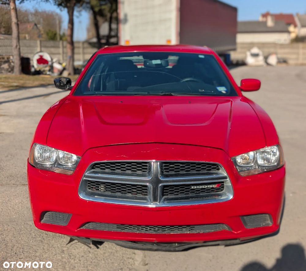 Dodge Charger 3.5 V6 Base - 2
