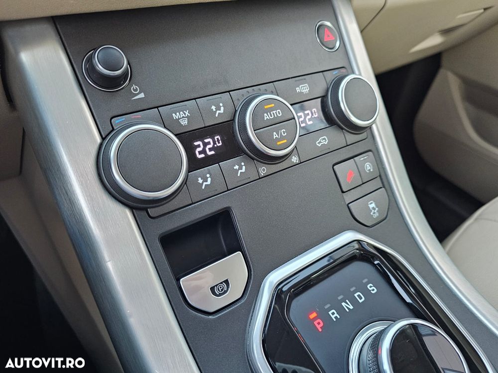 Land Rover Range Rover Evoque 2.0 D150 R-Dynamic - 21