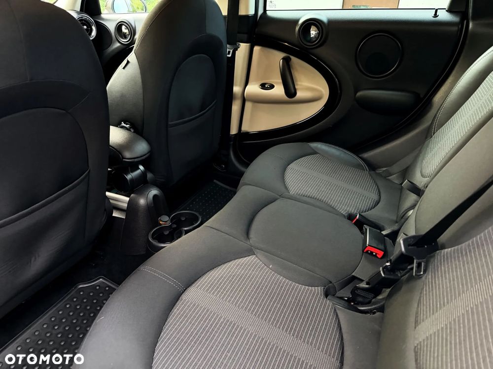 MINI Countryman - 25