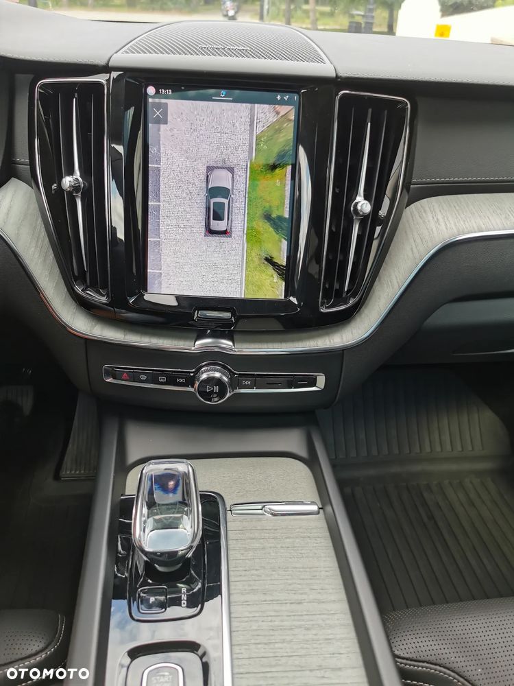 Volvo XC 60 T8 AWD Ultra Black Edition - 19