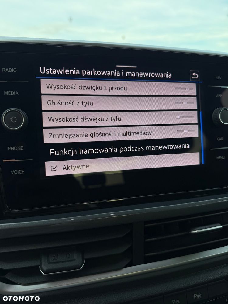 Volkswagen T-Roc 1.5 TSI Style - 36
