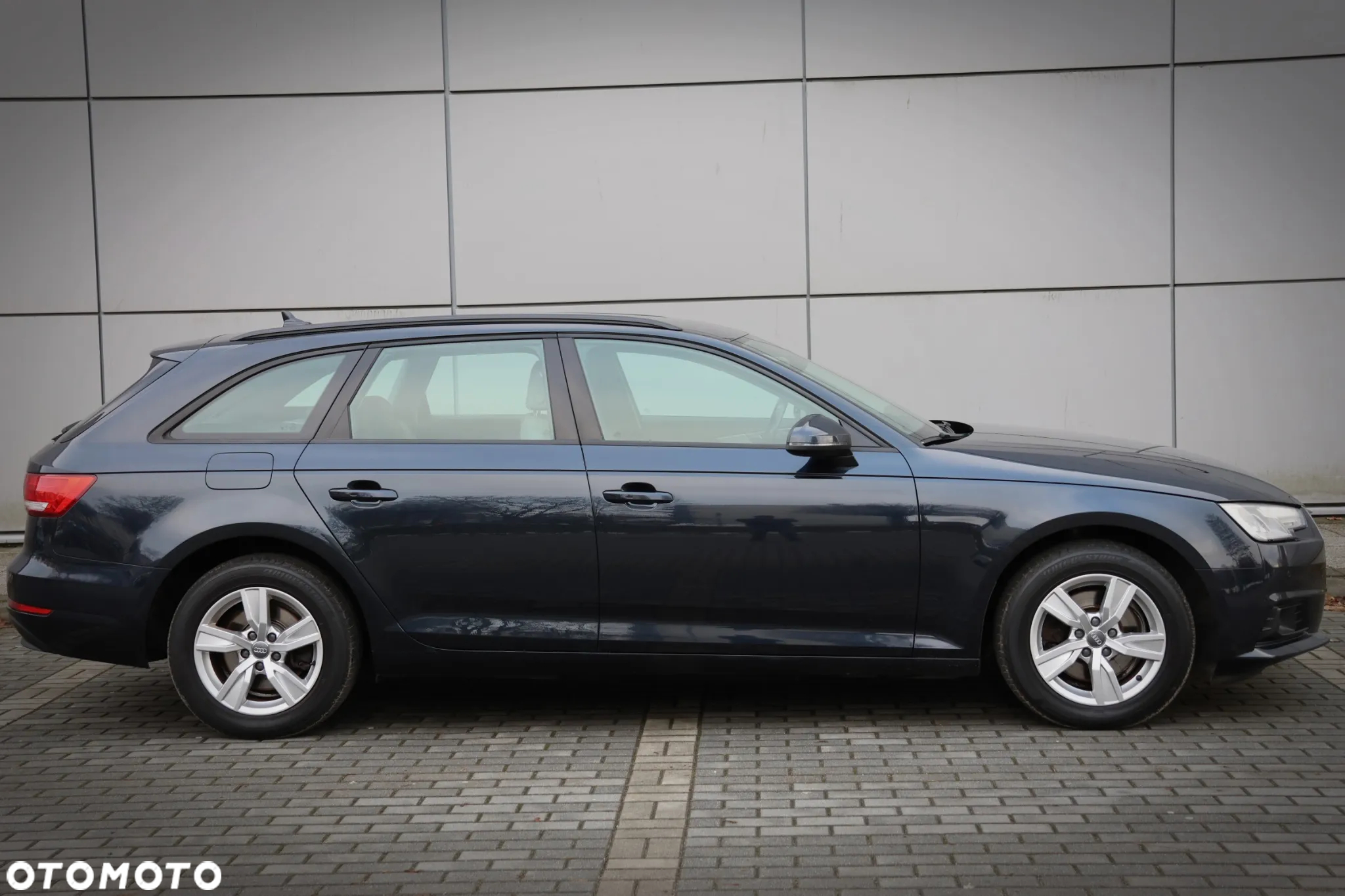 Audi A4 Avant 2.0 TDI ultra S tronic - 7