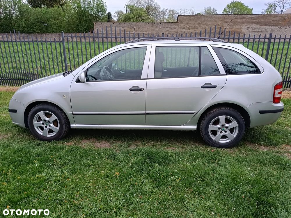 Skoda Fabia 1.4 16V Elegance - 13