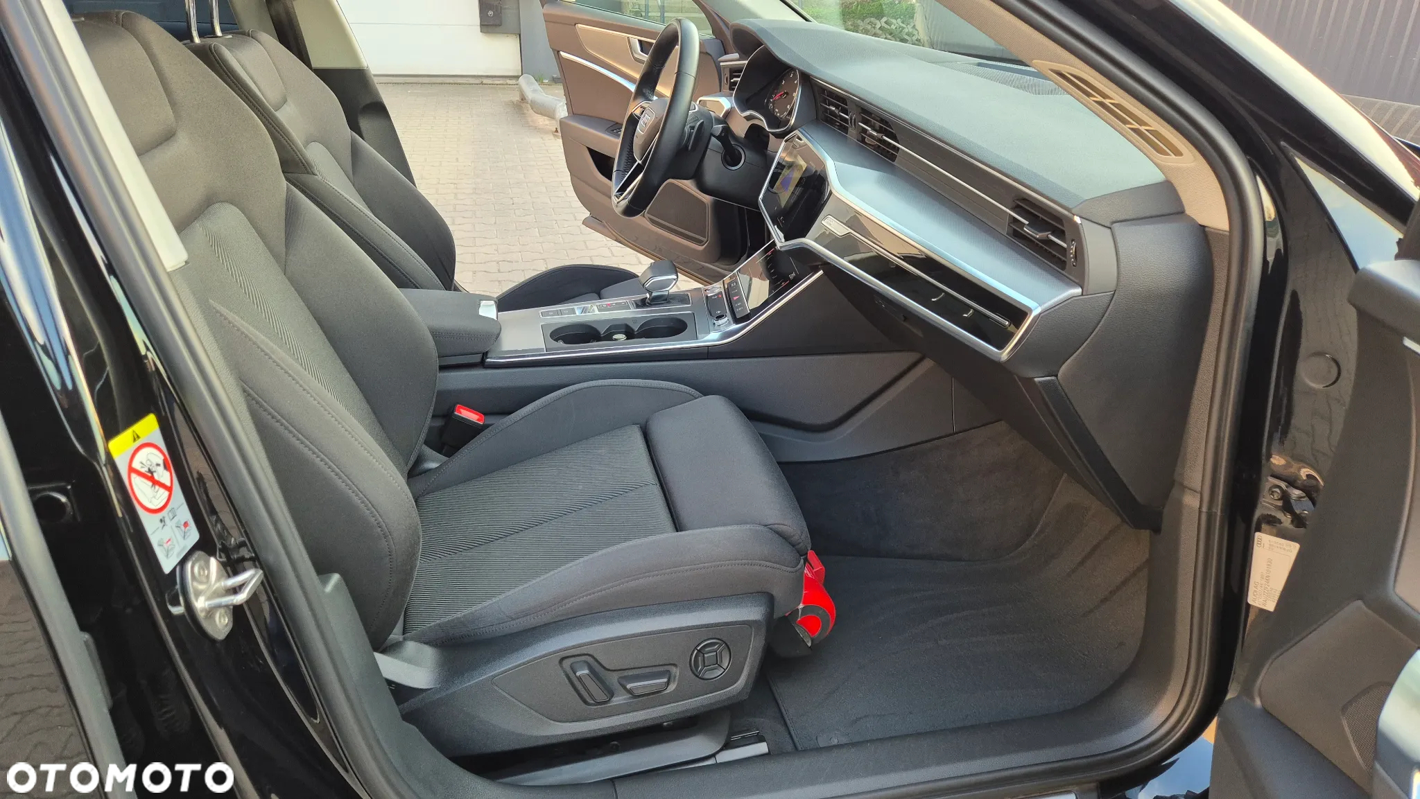Audi A6 - 12