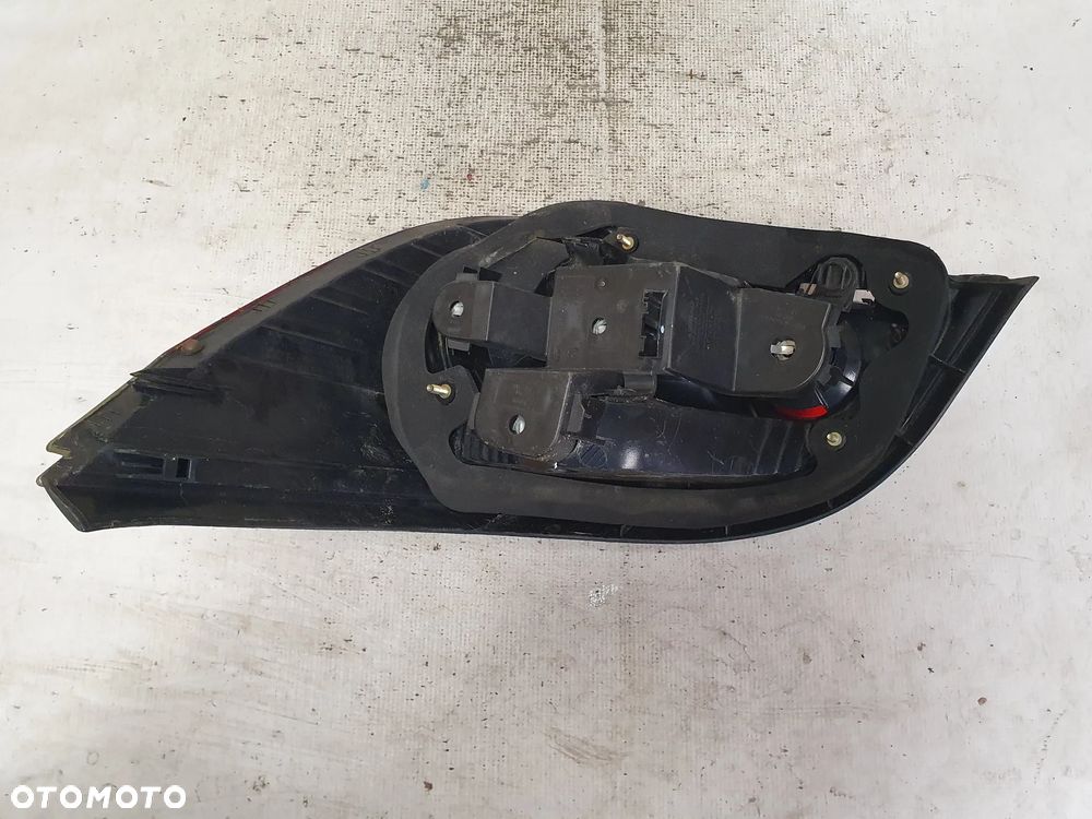 * LAMPA TYLNA LEWA TYŁ LEWO BMW 5 E60 - 5