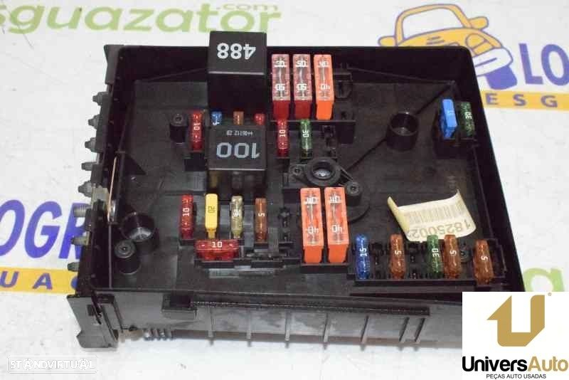 CAIXA RELÉS / FUSÍVEIS VOLKSWAGEN GOLF V 2006 -1K0937125A - 3