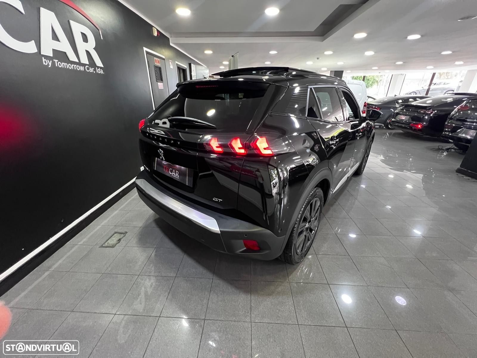Peugeot e-2008 50 kWh GT - 18