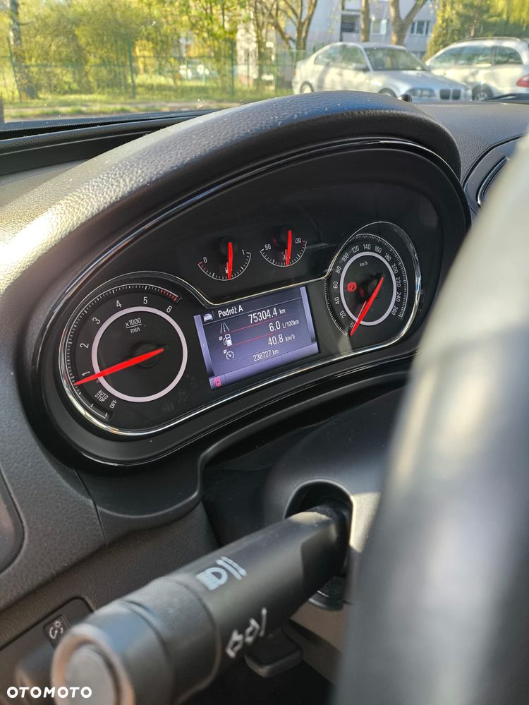 Opel Insignia 2.0 CDTI Cosmo ecoFLEX S&S - 9