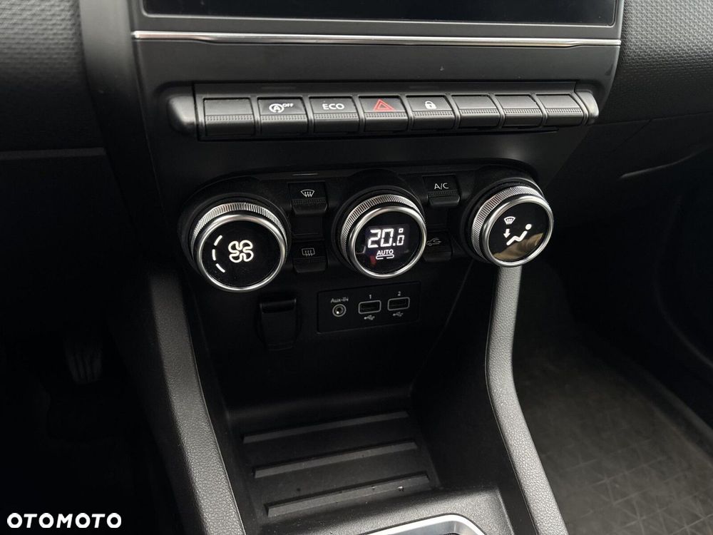 Renault Clio - 17