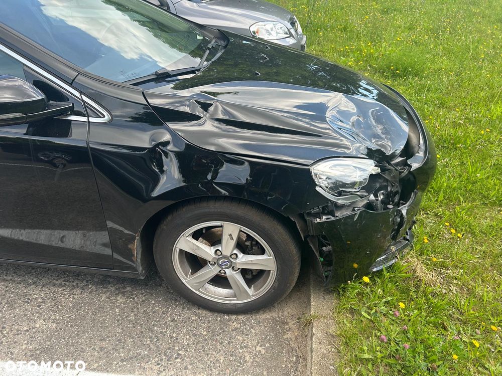 Volvo V40 D2 - 12