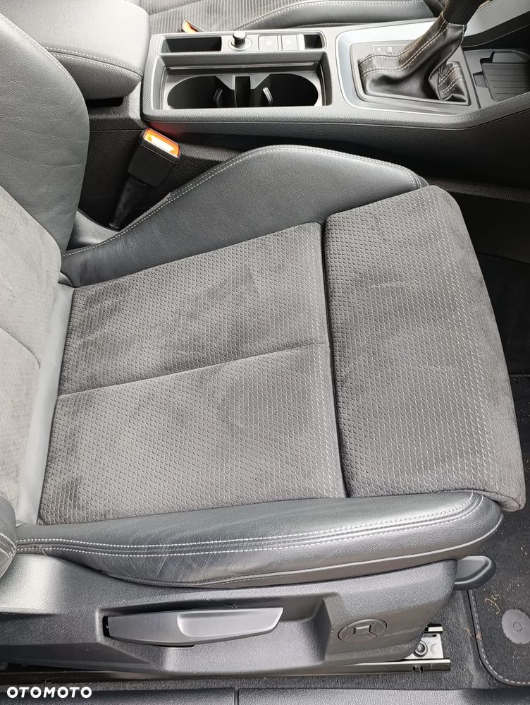 Audi Q3 Sportback 40 TFSI quattro S tronic S line - 16