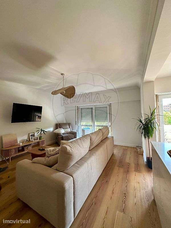 Apartamento T2 para arrendamento - Grande imagem: 4/13