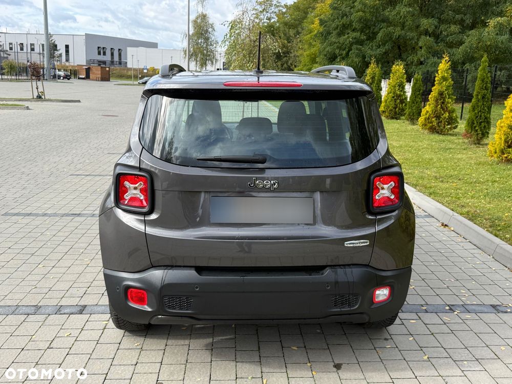 Jeep Renegade - 15