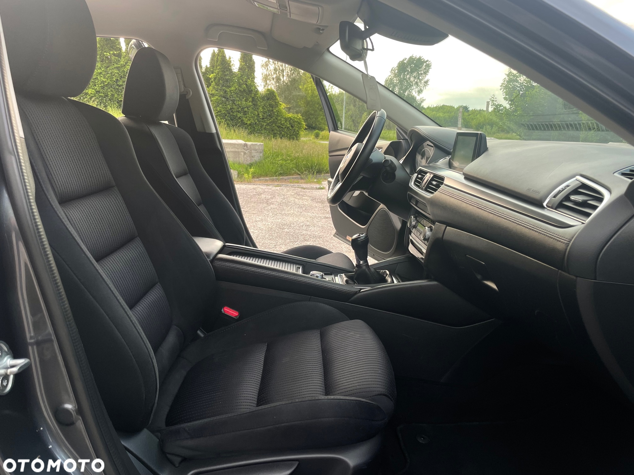 Mazda 6 2.2 Kombi SKYACTIV-D Center-Line - 17