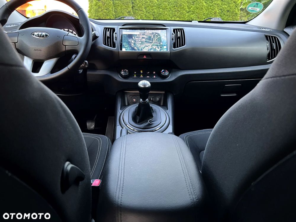 Kia Sportage 2.0 CVVT 4WD Vision - 28
