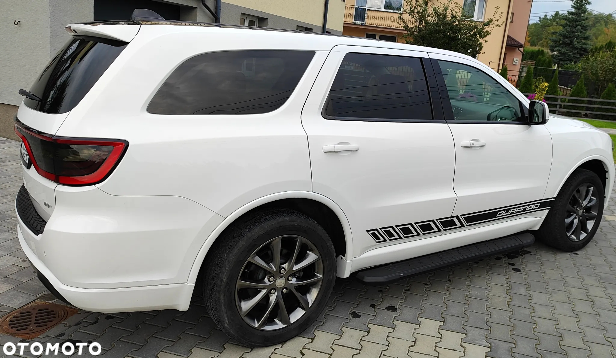 Dodge Durango - 8