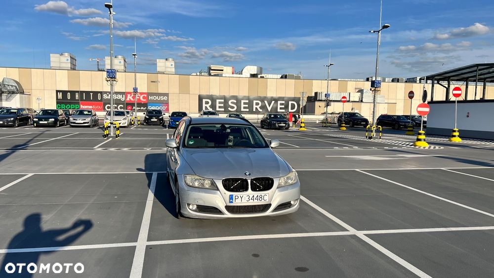 BMW Seria 3 320d - 12