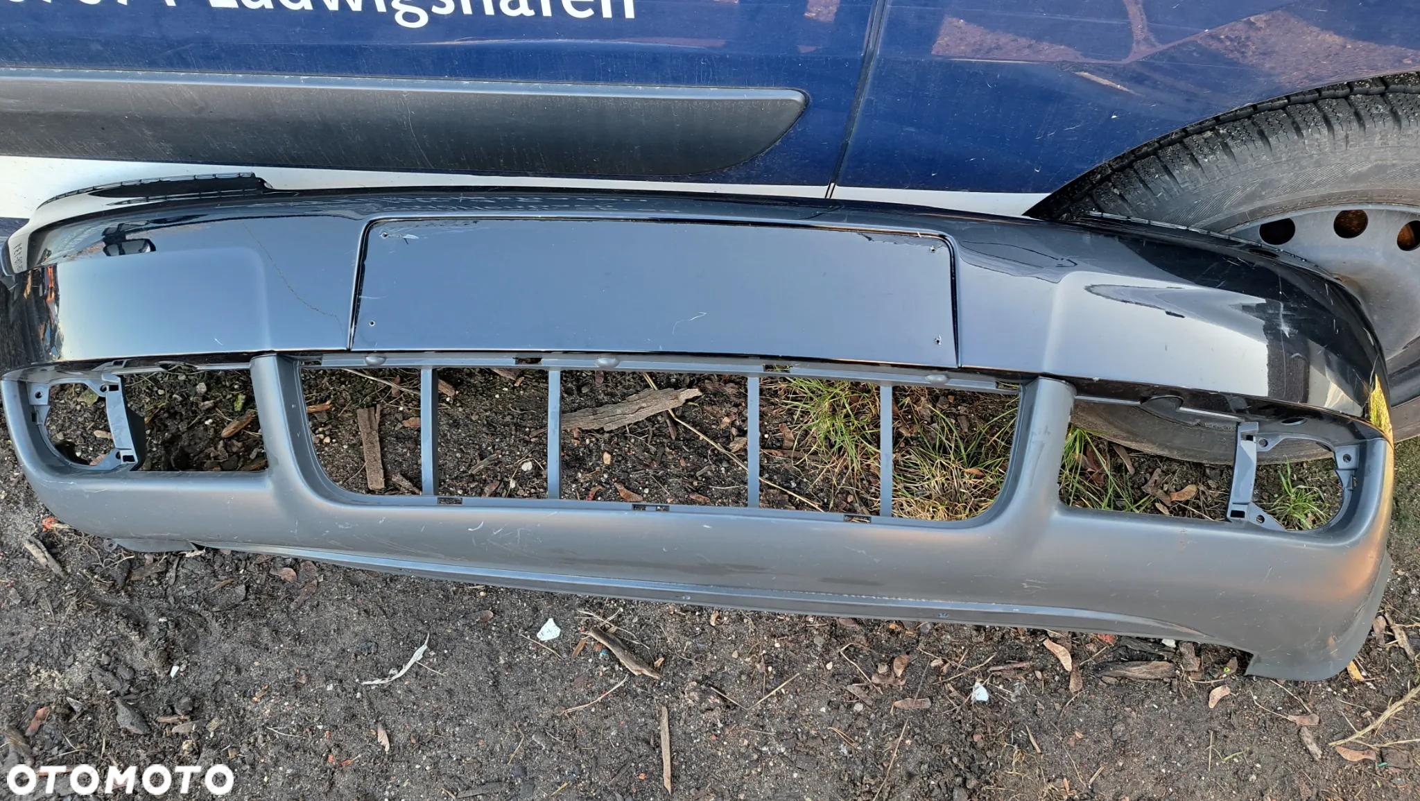 Zderzak przedni Audi A6 A-6 C5 Lift 4B0807111BL - 3