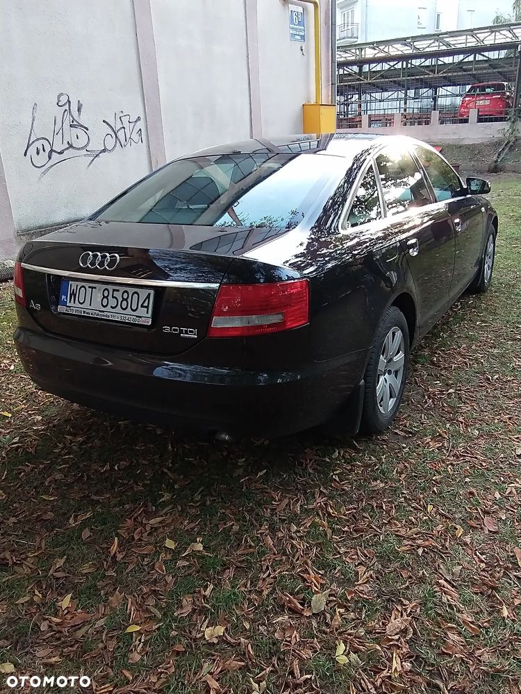 Audi A6 - 6
