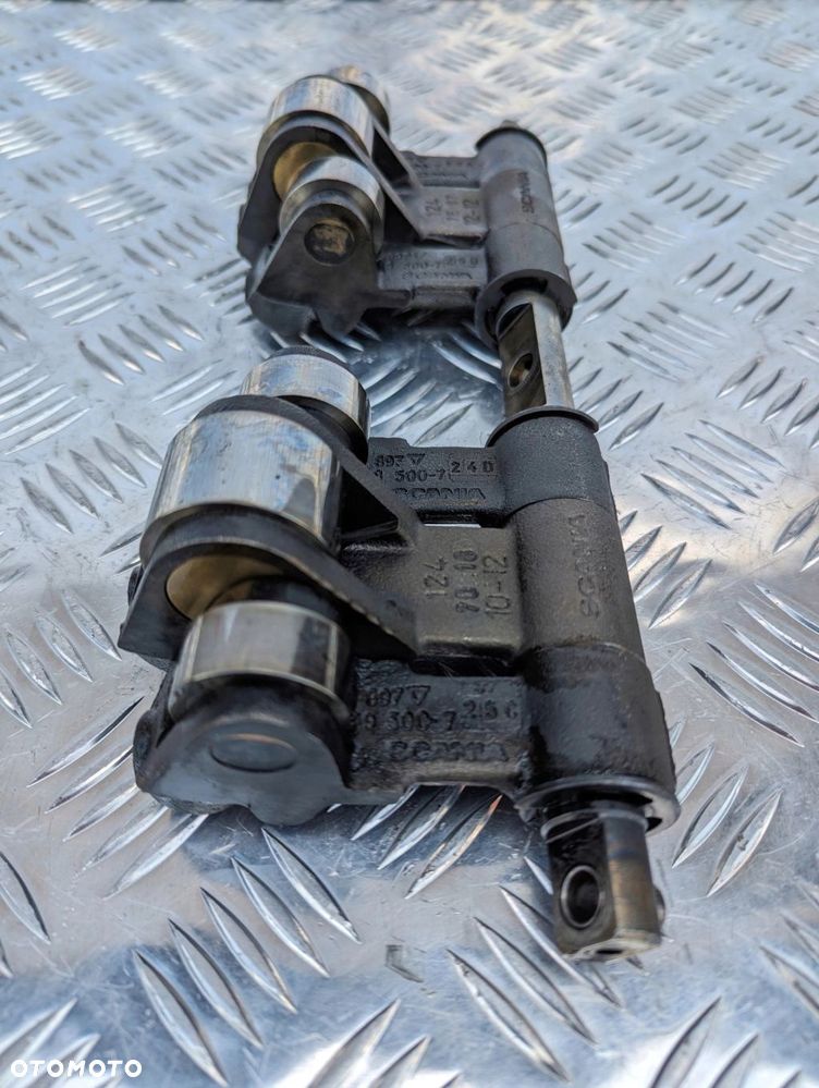 ROLKI POPYCHACZY SCANIA HPI EURO 5 - 4