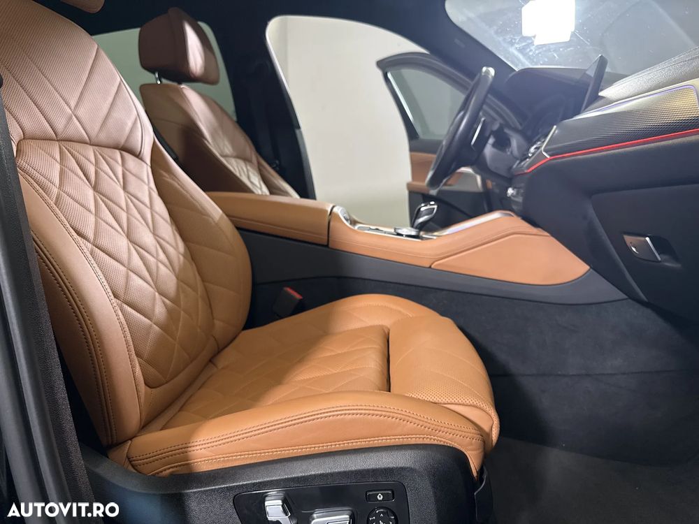 BMW X6 xDrive30d - 12
