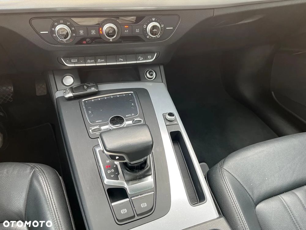 Audi Q5 2.0 TDI Quattro S tronic - 23