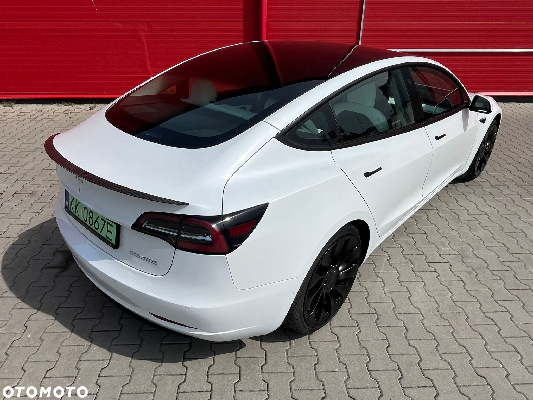 Tesla Model 3 Langstreckenbatterie Allradantrieb Dual Motor Performance - 32