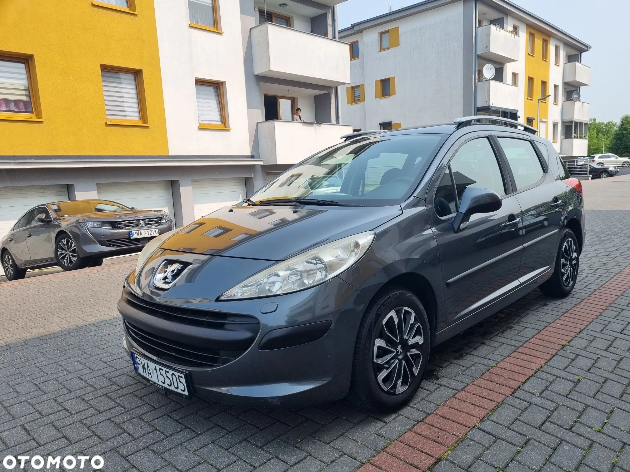 Peugeot 207 1.4 16V Trendy - 1