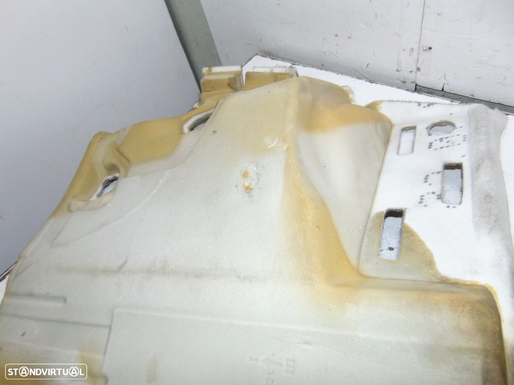 Audi A2 Alcatifa frente - 7