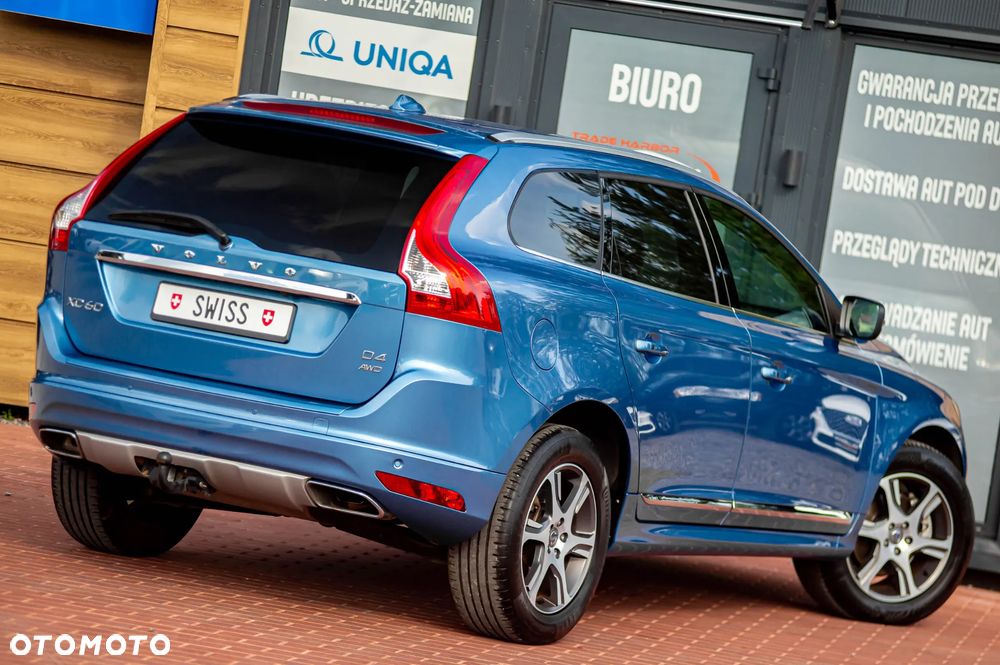 Volvo XC 60 D4 AWD Geartronic Momentum - 14