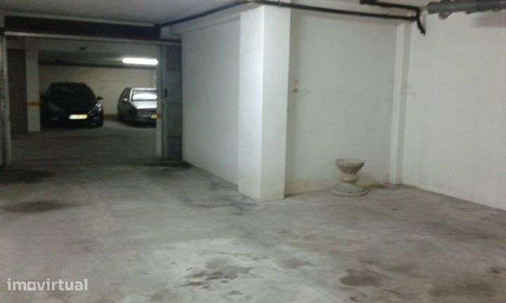 Garagem fechada - Póvoa de Varzim - Grande imagem: 4/4