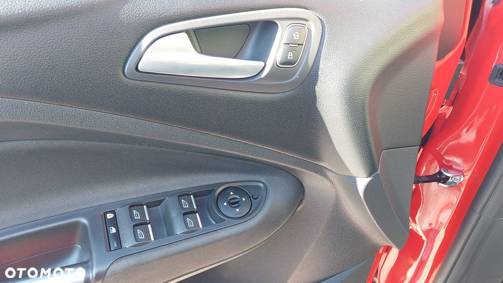 Ford C-MAX - 18