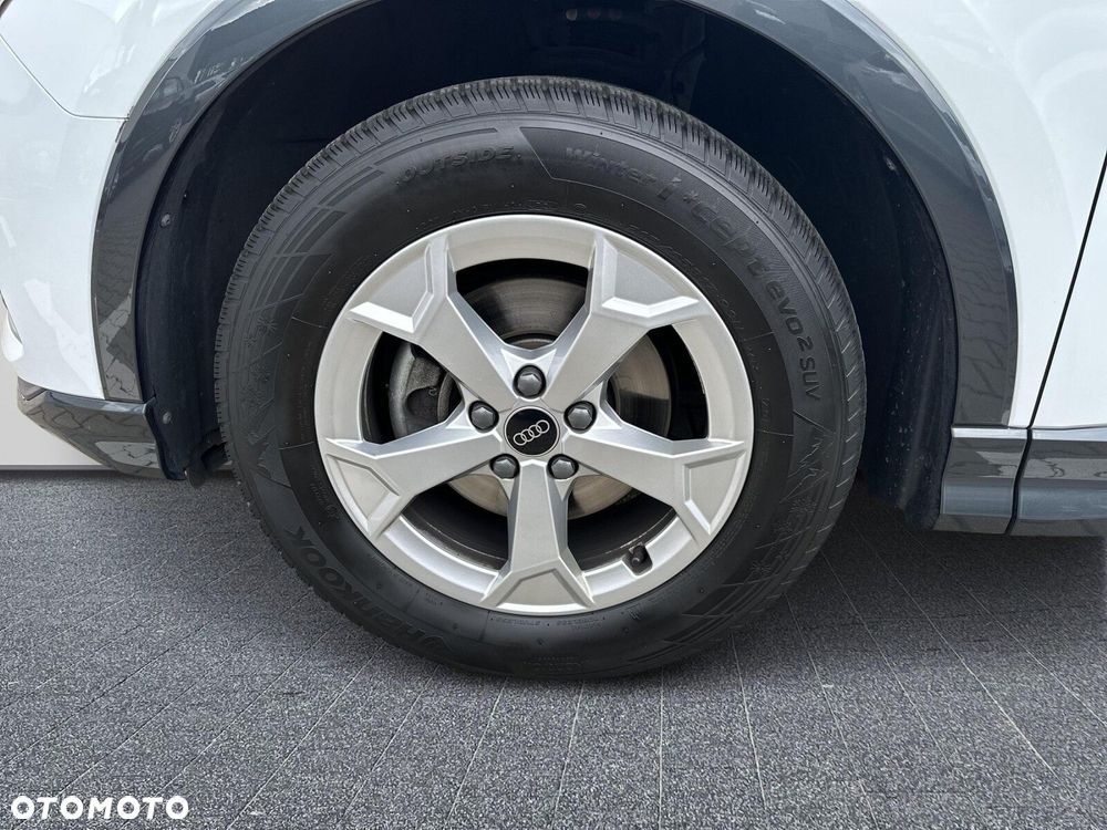 Audi Q3 35 TFSI S tronic - 16