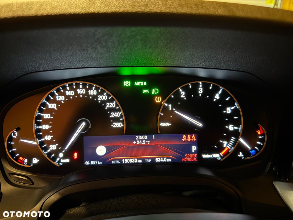 BMW Seria 3 330i xDrive M Sport sport - 10
