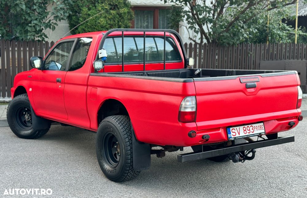 Mitsubishi L200 Pick Up 4x4 Magnum Club Cab - 2