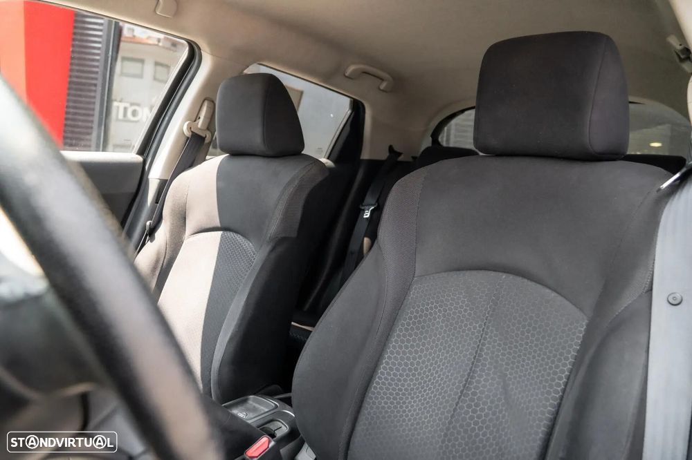 Nissan Juke 1.6 Acenta - 19