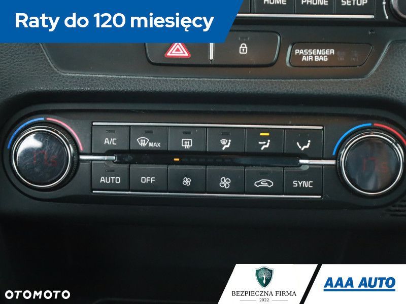 Kia Ceed - 16
